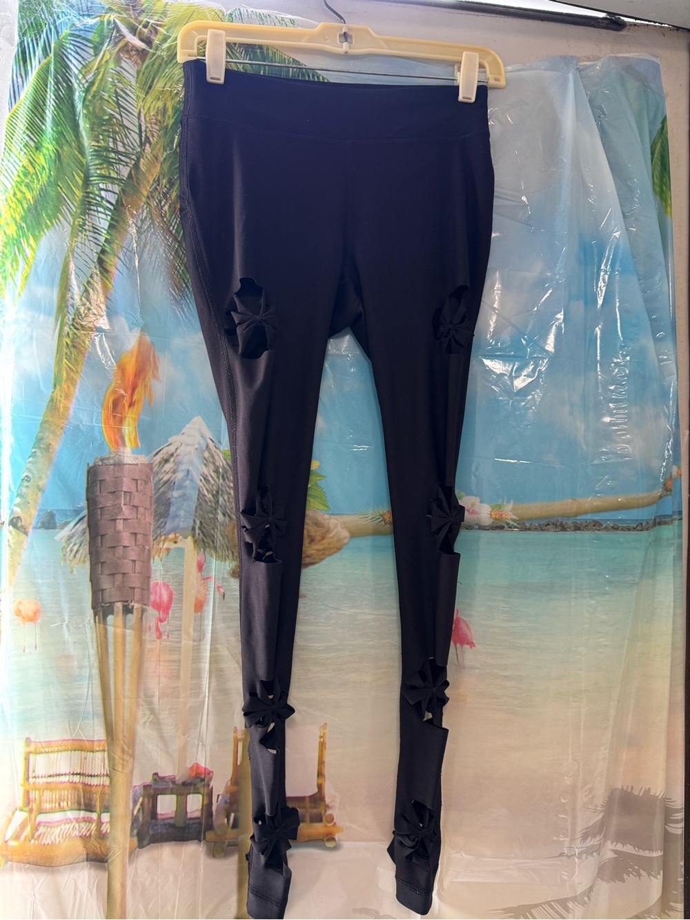 Black Active Leggings with Hand cut style
